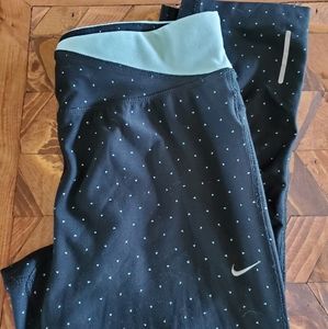 Nike dri-fit capri